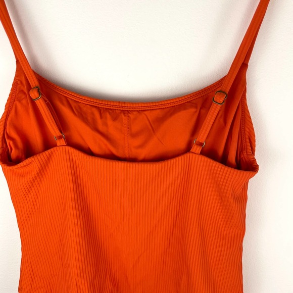 Andie The Longline Tank Tankini In Ribbed Siren Orange Size Small New - Picture 8 of 11